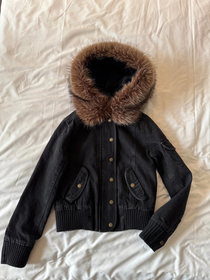 Jacke mit Pelzkragen